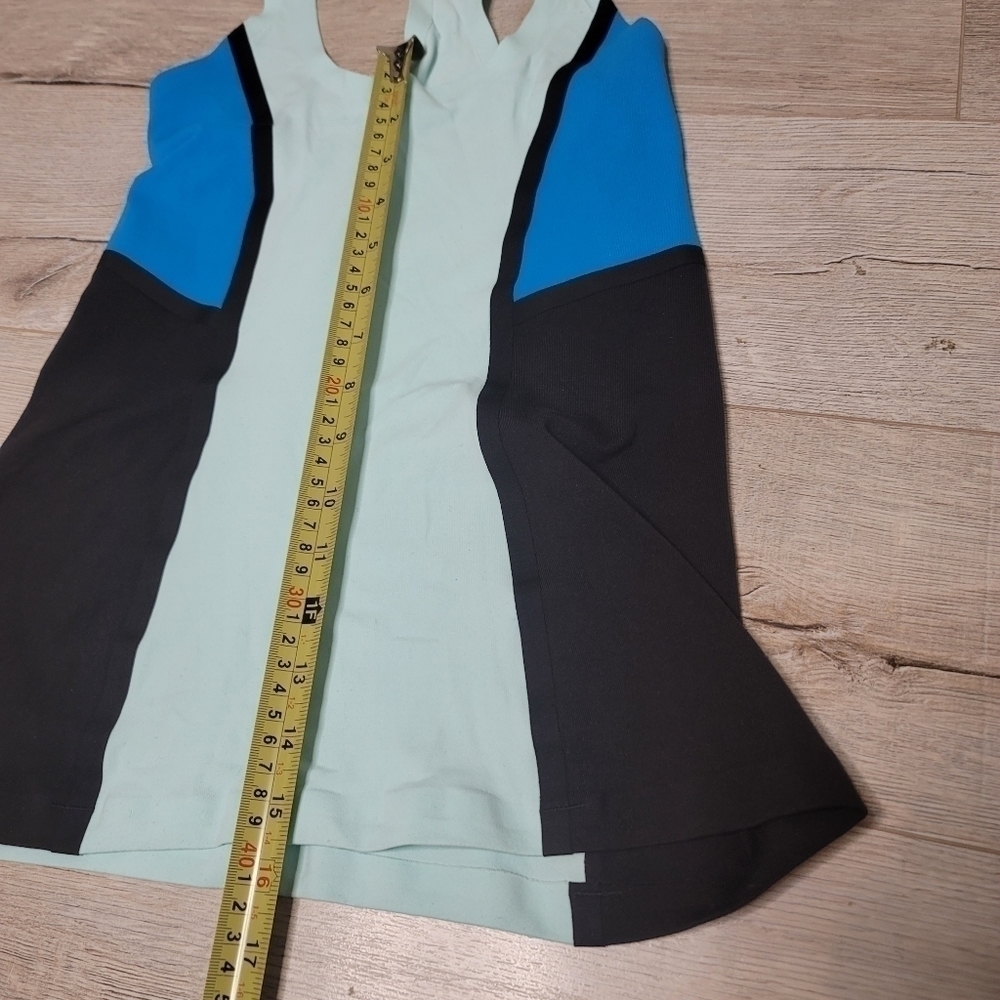 LULULEMON RacerBack Tank Top Color Block Blue Black - Picture 6 of 8